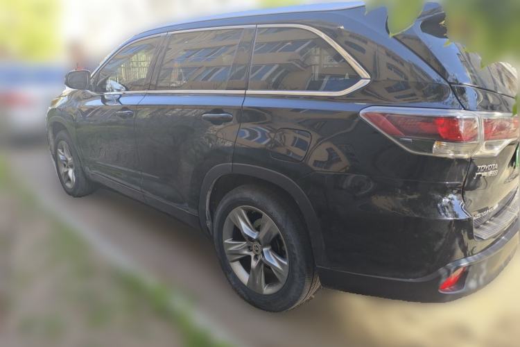 Used Toyota Highlander 2015 2.0T Four-Wheel Drive Luxury Edition 7-Seater Rear Left 45 Deg