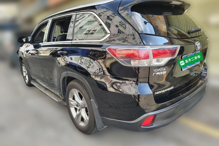 Used Toyota Highlander 2015 2.0T Two-Wheel Drive Luxury Edition 7 Seats Rear Left 45 Deg