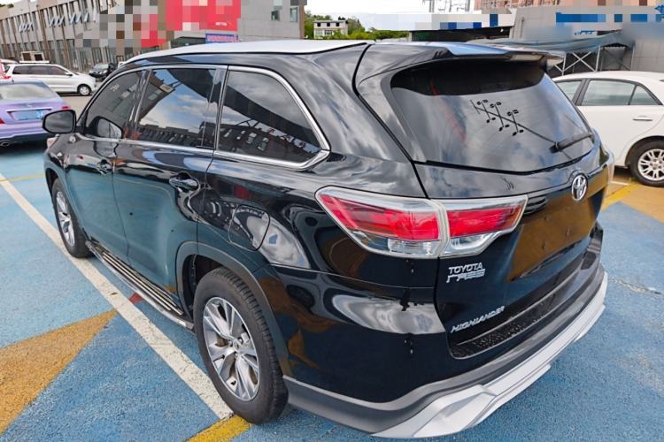 Used Toyota Highlander 2015 2.0T Two-Wheel Drive Elite Edition 7 Seats Rear Left 45 Deg