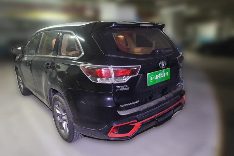 Used Toyota Highlander 2015 2.0T Two-Wheel Drive Luxury Edition 7 Seats Rear Left 45 Deg