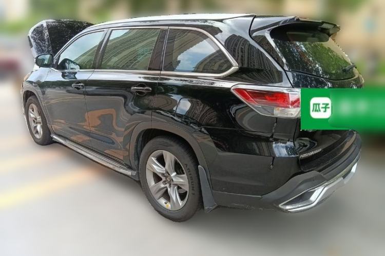 Used Toyota Highlander 2015 2.0T Four-Wheel Drive Luxury Edition 7-Seater Rear Left 45 Deg