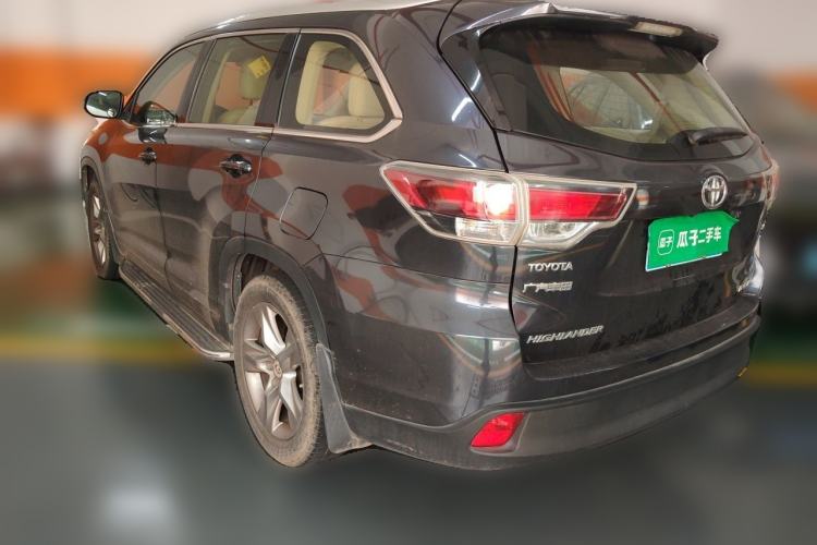 Used Toyota Highlander 2015 2.0T Two-Wheel Drive Luxury Edition 7 Seats Rear Left 45 Deg