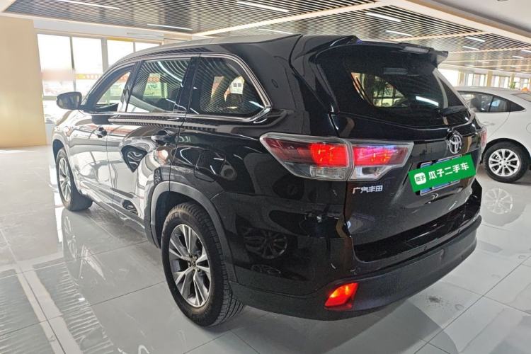 Used Toyota Highlander 2015 2.0T Two-Wheel Drive Elite Edition 7 Seats Rear Left 45 Deg