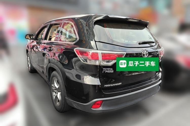 Used Toyota Highlander 2015 2.0T Two-Wheel Drive Luxury Edition 7 Seats Rear Left 45 Deg
