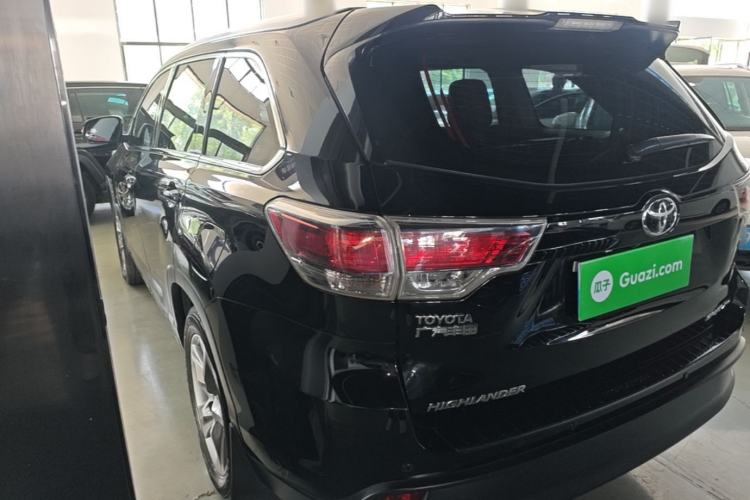 Used Toyota Highlander 2015 2.0T Four-Wheel Drive Luxury Edition 7-Seater Rear Left 45 Deg