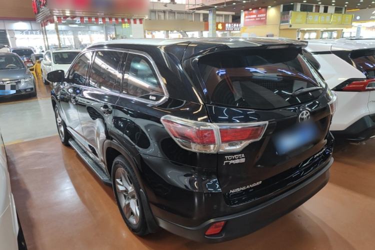 Used Toyota Highlander 2015 2.0T Four-Wheel Drive Luxury Edition 7-Seater Rear Left 45 Deg