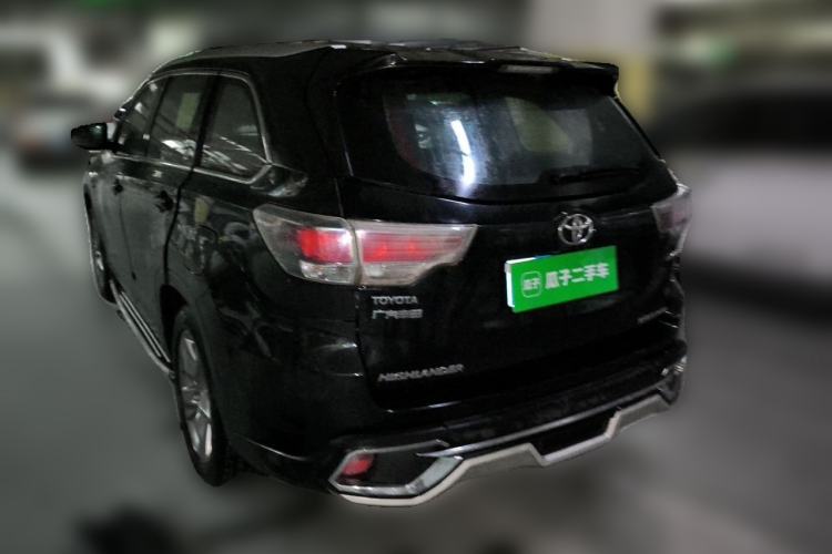 Used Toyota Highlander 2015 2.0T Four-Wheel Drive Luxury Navigation Version with 7 Seats Rear Left 45 Deg