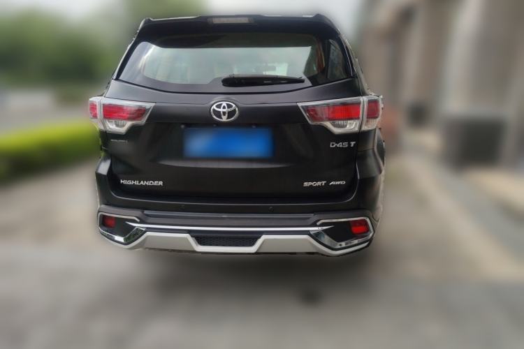 Used Toyota Highlander 2015 2.0T Four-Wheel Drive Luxury Navigation Version with 7 Seats Rear