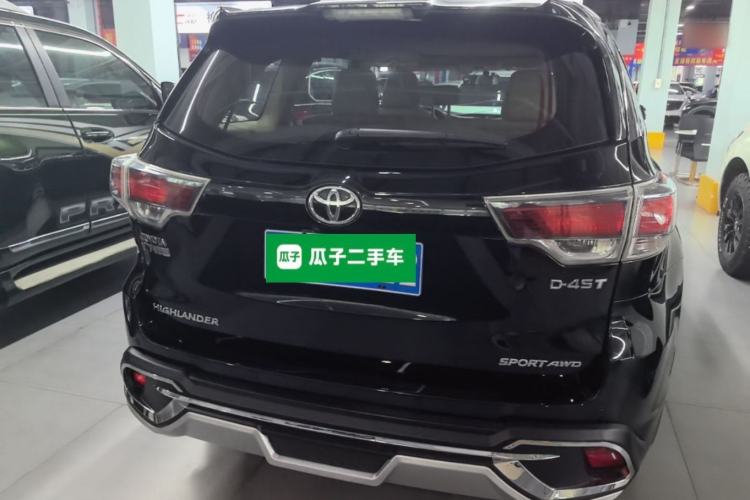 Used Toyota Highlander 2015 2.0T Four-Wheel Drive Luxury Edition 7-Seater Rear