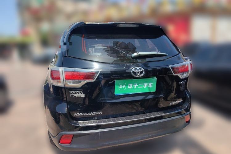 Used Toyota Highlander 2015 2.0T Four-Wheel Drive Luxury Edition 7-Seater Rear