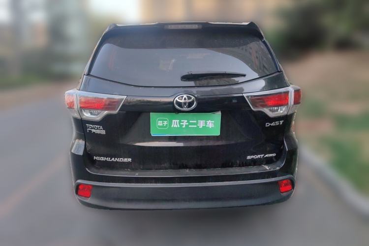 Used Toyota Highlander 2015 2.0T Four-Wheel Drive Luxury Edition 7-Seater Rear