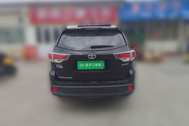 Used Toyota Highlander 2015 2.0T Two-Wheel Drive Elite Edition 5 Seats Rear