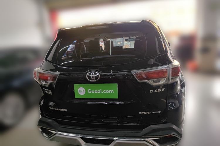 Used Toyota Highlander 2015 2.0T Four-Wheel Drive Luxury Edition 7-Seater Rear