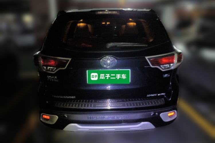 Used Toyota Highlander 2015 3.5L 4x4 Luxury Edition 7-seater Rear