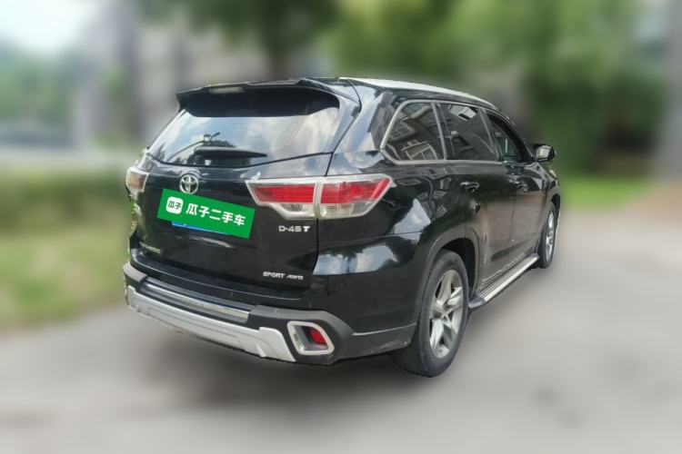 Used Toyota Highlander 2015 2.0T Four-Wheel Drive Luxury Edition 7-Seater Rear Right 45 Deg