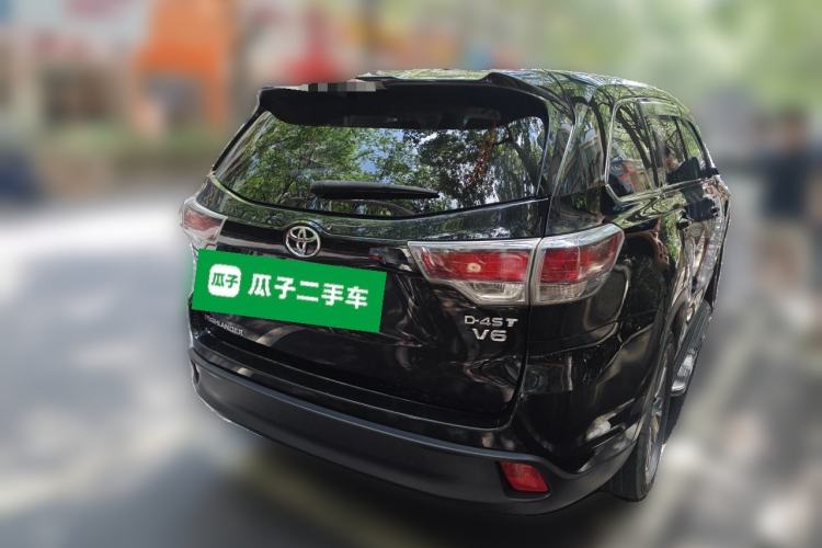 Used Toyota Highlander 2015 2.0T Two-Wheel Drive Elite Edition 5 Seats Rear Right 45 Deg