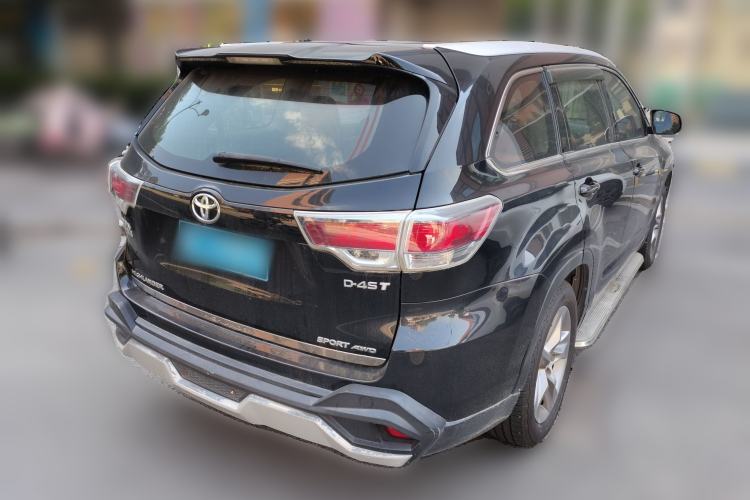 Used Toyota Highlander 2015 2.0T Four-Wheel Drive Luxury Edition 7-Seater Rear Right 45 Deg