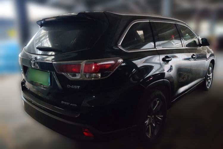 Used Toyota Highlander 2015 2.0T Four-Wheel Drive Luxury Edition 7-Seater Rear Right 45 Deg