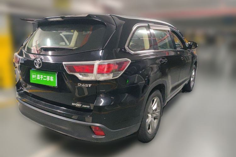 Used Toyota Highlander 2015 2.0T Four-Wheel Drive Luxury Edition 7-Seater Rear Right 45 Deg