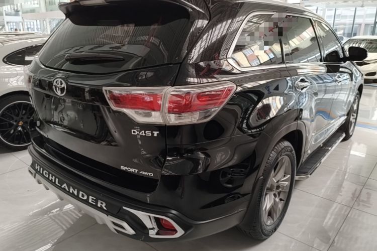 Used Toyota Highlander 2015 2.0T Four-Wheel Drive Luxury Edition 7-Seater Rear Right 45 Deg