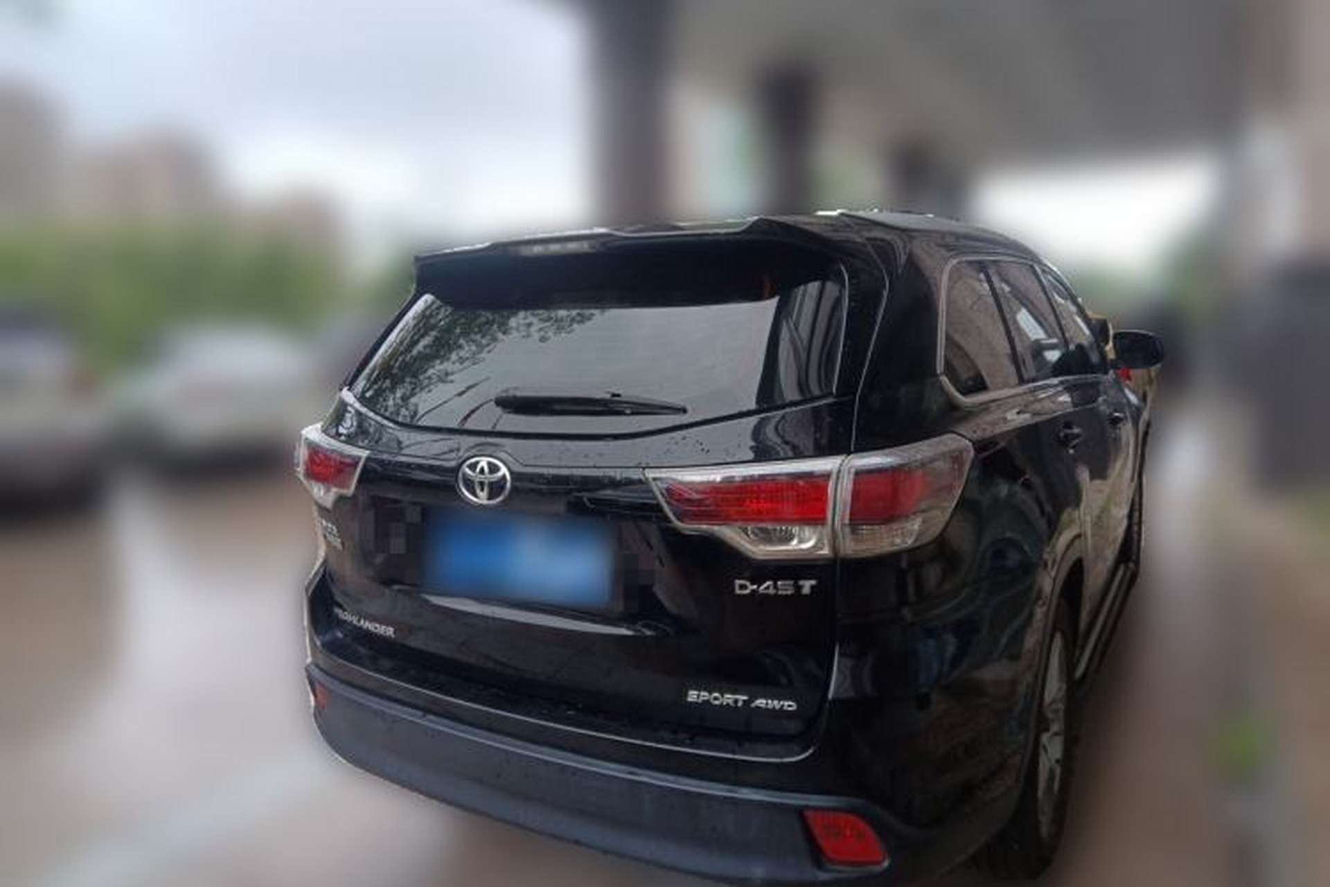 Used Toyota Highlander 2015 2.0T Four-Wheel Drive Luxury Edition 7-Seater Rear Right 45 Deg