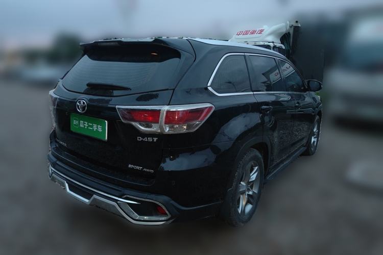 Used Toyota Highlander 2015 2.0T Four-Wheel Drive Luxury Edition 7-Seater Rear Right 45 Deg