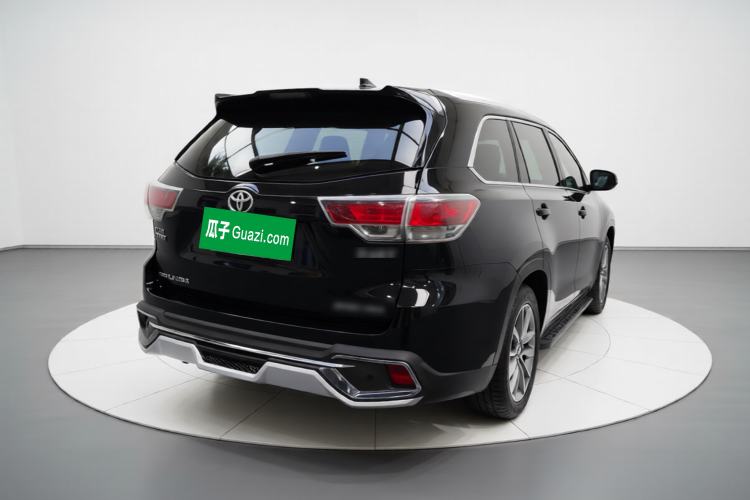Used Toyota Highlander 2015 2.0T Four-Wheel Drive Luxury Edition 7-Seater Rear Right 45 Deg