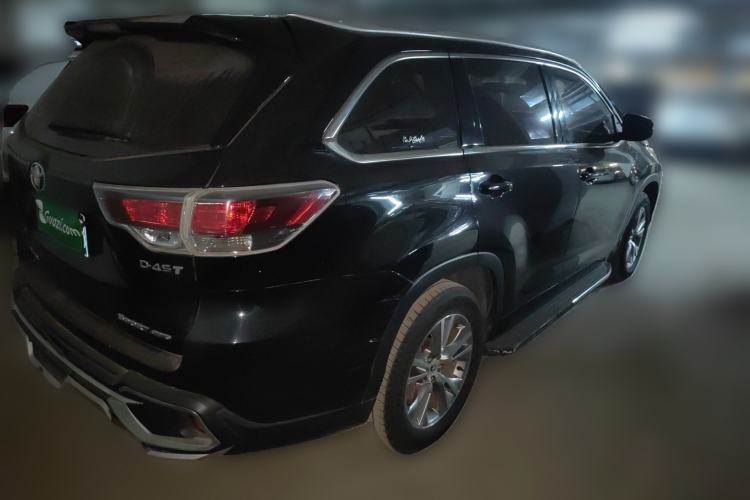 Used Toyota Highlander 2015 2.0T Two-Wheel Drive Elite Edition 7 Seats Rear Right 45 Deg