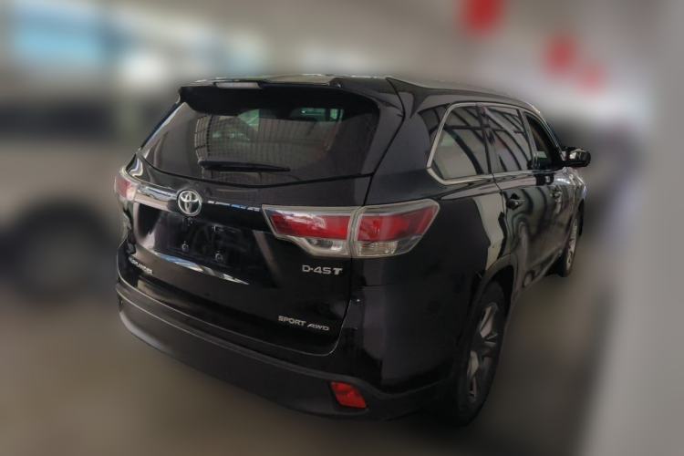 Used Toyota Highlander 2015 2.0T Four-Wheel Drive Luxury Edition 7-Seater Rear Right 45 Deg