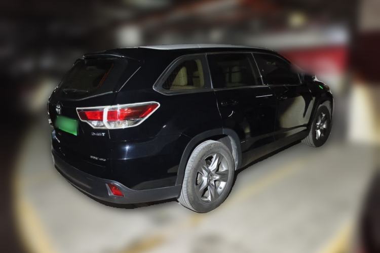 Used Toyota Highlander 2015 2.0T Four-Wheel Drive Luxury Edition 7-Seater Rear Right 45 Deg
