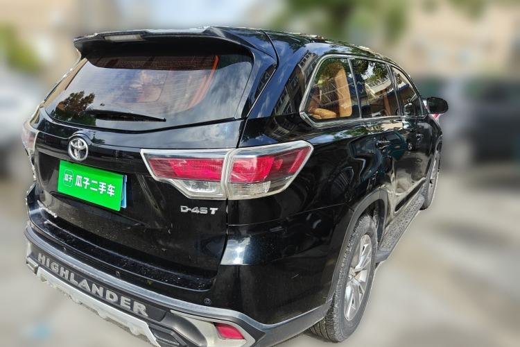 Used Toyota Highlander 2015 2.0T Two-Wheel Drive Elite Edition 7 Seats Rear Right 45 Deg
