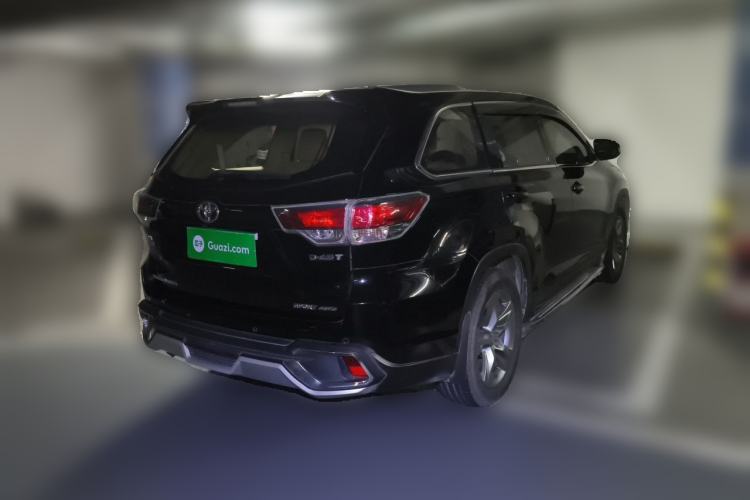 Used Toyota Highlander 2015 2.0T Four-Wheel Drive Luxury Edition 7-Seater Rear Right 45 Deg