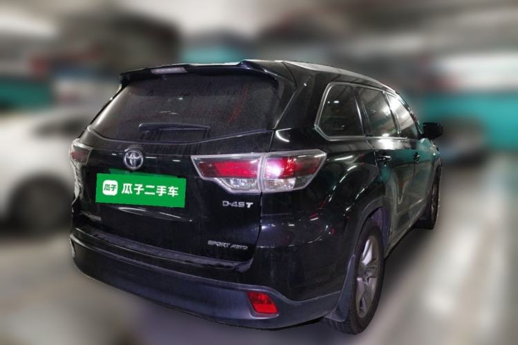 Used Toyota Highlander 2015 2.0T Four-Wheel Drive Luxury Edition 7-Seater Rear Right 45 Deg