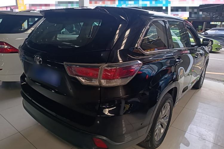 Used Toyota Highlander 2015 2.0T Four-Wheel Drive Elite Edition 7-Seater Rear Right 45 Deg