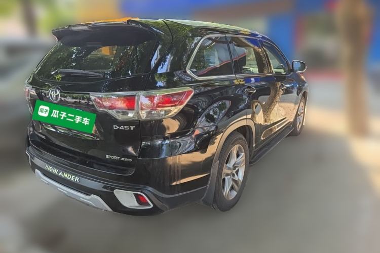 Used Toyota Highlander 2015 2.0T Four-Wheel Drive Luxury Edition 7-Seater Rear Right 45 Deg