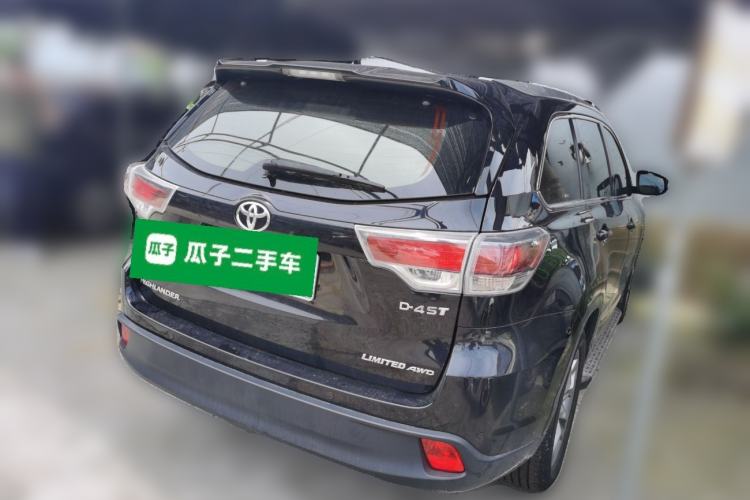 Used Toyota Highlander 2015 2.0T Four-Wheel Drive Ultimate Edition 7-Seater Rear Right 45 Deg
