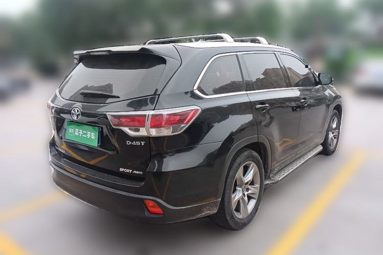 Used Toyota Highlander 2015 2.0T Four-Wheel Drive Luxury Edition 7-Seater Rear Right 45 Deg
