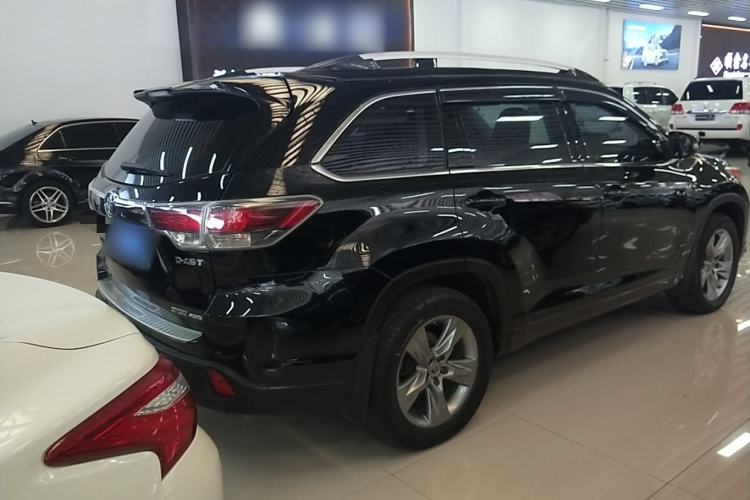 Used Toyota Highlander 2015 2.0T Four-Wheel Drive Luxury Edition 7-Seater Rear Right 45 Deg