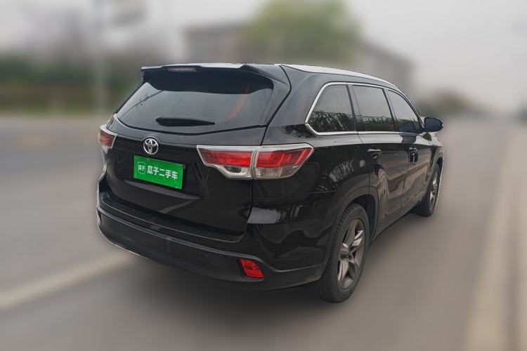 Used Toyota Highlander 2015 2.0T Four-Wheel Drive Luxury Edition 7-Seater Rear Right 45 Deg