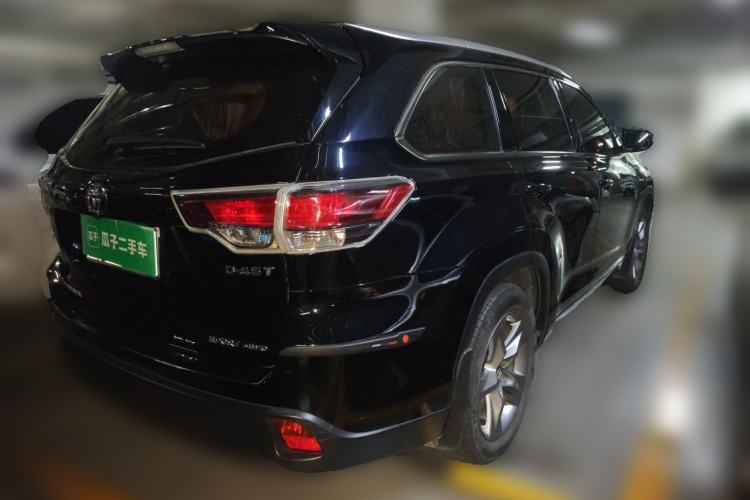 Used Toyota Highlander 2015 2.0T Four-Wheel Drive Luxury Edition 7-Seater Rear Right 45 Deg