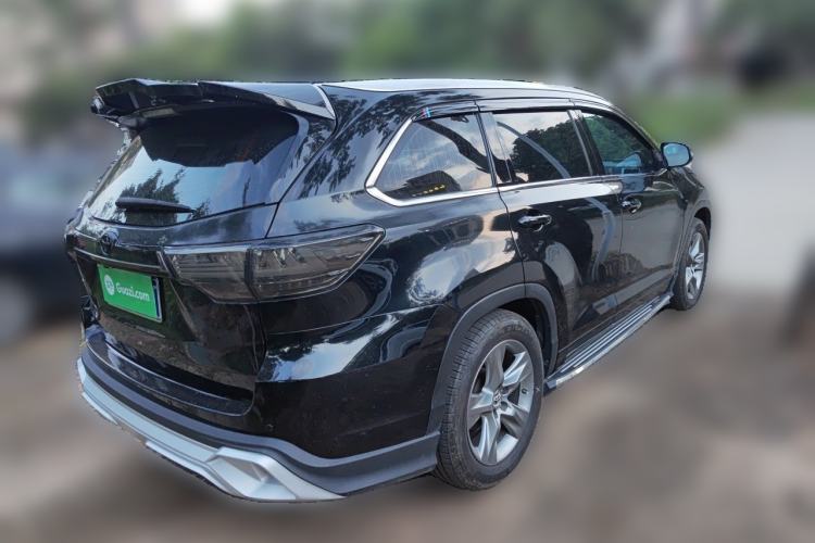 Used Toyota Highlander 2015 2.0T Four-Wheel Drive Luxury Edition 7-Seater Rear Right 45 Deg