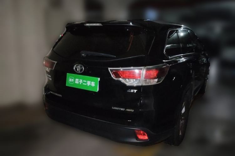 Used Toyota Highlander 2015 2.0T Four-Wheel Drive Ultimate Edition 7-Seater Rear Right 45 Deg
