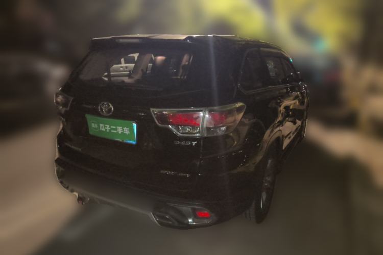 Used Toyota Highlander 2015 2.0T Four-Wheel Drive Luxury Edition 7-Seater Rear Right 45 Deg
