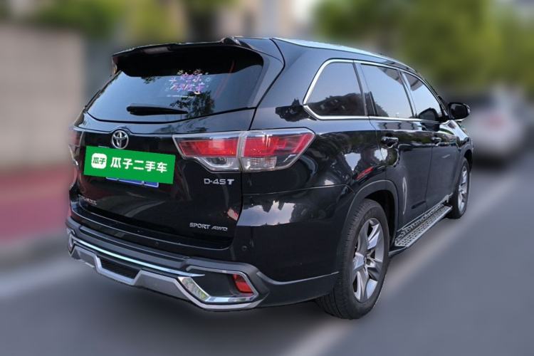 Used Toyota Highlander 2015 2.0T Four-Wheel Drive Luxury Edition 7-Seater Rear Right 45 Deg