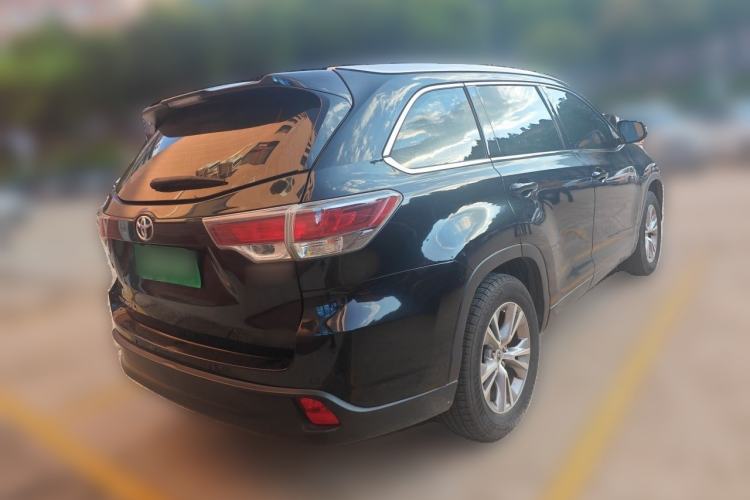 Used Toyota Highlander 2015 2.0T Four-Wheel Drive Elite Edition 7-Seater Rear Right 45 Deg