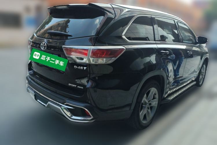 Used Toyota Highlander 2015 2.0T Four-Wheel Drive Luxury Edition 7-Seater Rear Right 45 Deg