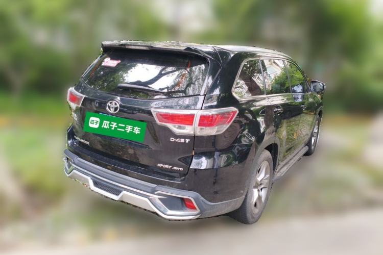 Used Toyota Highlander 2015 2.0T Four-Wheel Drive Luxury Edition 7-Seater Rear Right 45 Deg