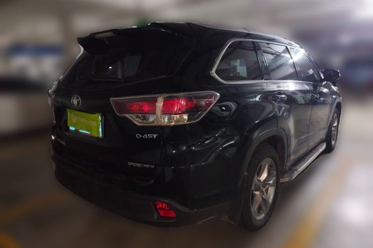 Used Toyota Highlander 2015 2.0T Four-Wheel Drive Luxury Edition 7-Seater Rear Right 45 Deg