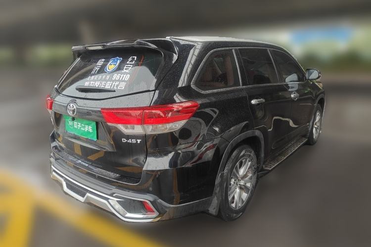 Used Toyota Highlander 2015 2.0T Two-Wheel Drive Elite Edition 7 Seats Rear Right 45 Deg