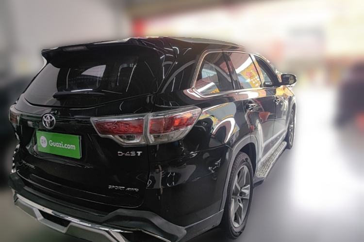 Used Toyota Highlander 2015 2.0T Four-Wheel Drive Luxury Edition 7-Seater Rear Right 45 Deg